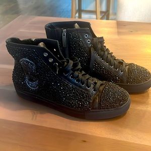 Donald Pliner Mens Hand Beaded Hi Top sneakers. Size 10